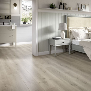Ламінат Egger Classic Aqua 32/8 Oak Pinot light gray EL2112